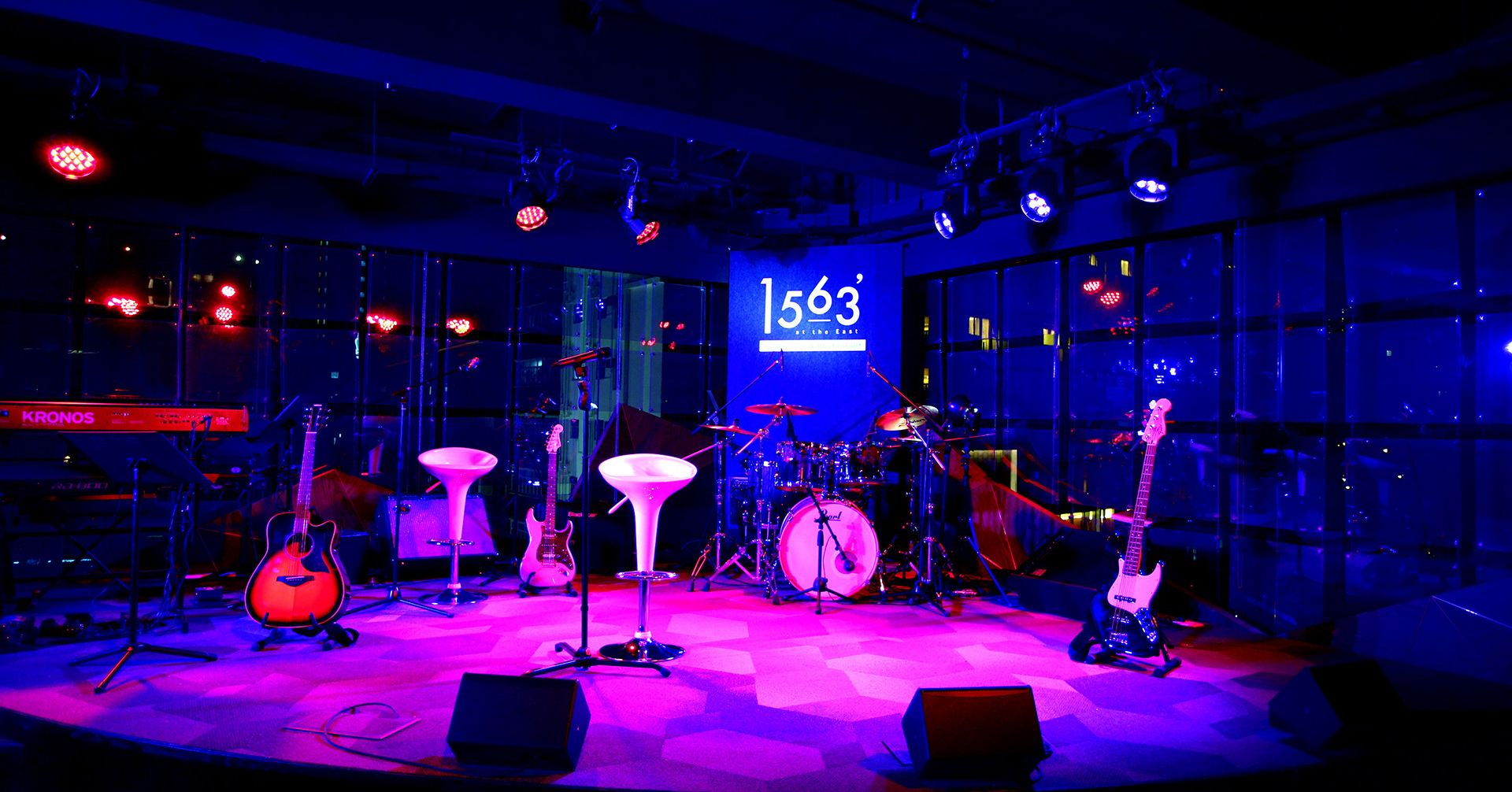1563-3